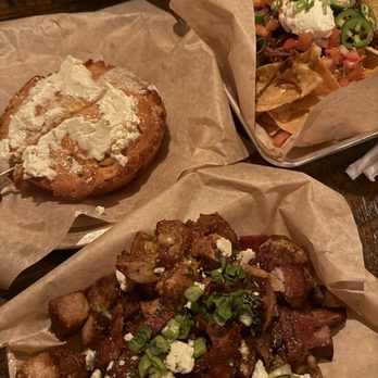 Southern Craft BBQ - Hog & Homefries Brisket Nachos Cowboy Cornbread Skillet Tennessee Trinity Sweet Potato Souffle Fried Okra - Barbeque Near Me - Bristol, Virginia Southern Craft BBQ - Hog & Homefries Brisket Nachos Cowboy Cornbread Skillet Tennessee Trinity Sweet Potato Souffle Fried Okra - Barbeque Near Me - Bristol, Virginia