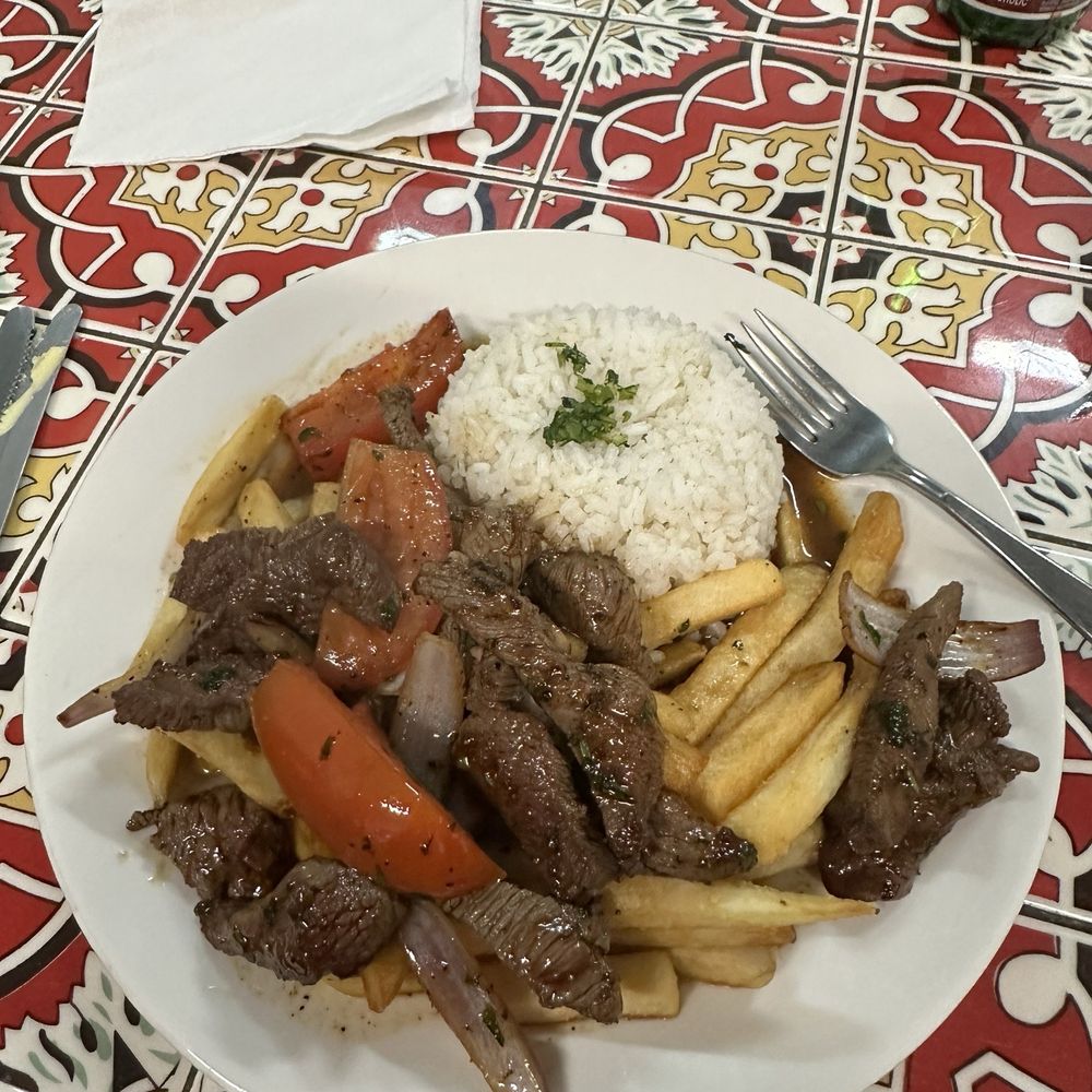 Lomo saltado Lomo saltado