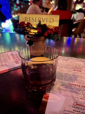 Pushing Daisies by null