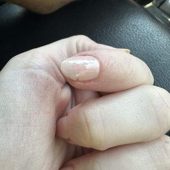 L’ami Nails - SAME DAY!!!!! Refuses to refund - Nail Salons Near Me - Pasadena, California