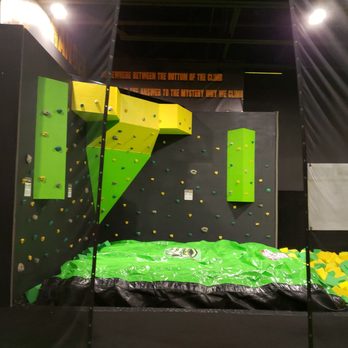 Launch Trampoline Park - Rock wall - Trampoline Parks Near Me - Howard Beach, New York Launch Trampoline Park - Rock wall - Trampoline Parks Near Me - Howard Beach, New York