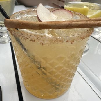 The Shaker & Vine - Apple cider marg - Wine Bars Near Me - Schenectady, New York