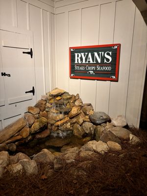 Ryan's Restaurant by null