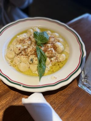 D.L. Mack’s by null