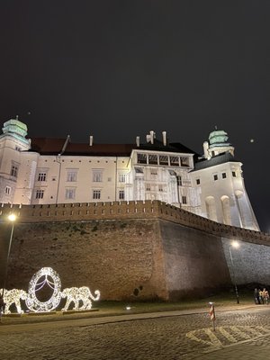 Wawel Royal Castle-State Art Collection by null