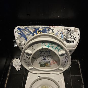 Casanova Lounge - Man Wc - Dive Bars Near Me - San Francisco, California Casanova Lounge - Man Wc - Dive Bars Near Me - San Francisco, California