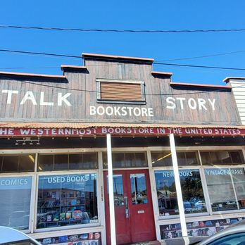 Historic Hanapepe Town - Talk Story Bookstore. - Shopping Centers Near Me - Hanapepe, Hawaii