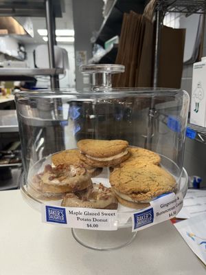 Baker's Daughter by null