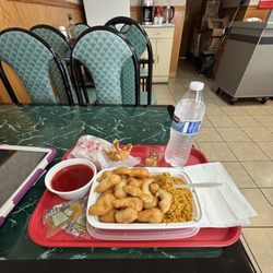 China Queen - Food, even ordered to "eat in" is served in foam containers with take-out style plastic utensils.