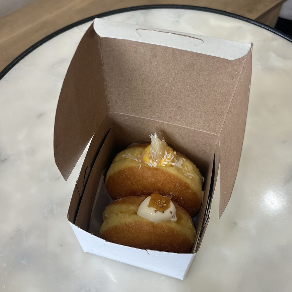 Doughweime - Mango pomelo sago malasada and pineapple yogurt malasada - Bakeries Near Me - Union City, California