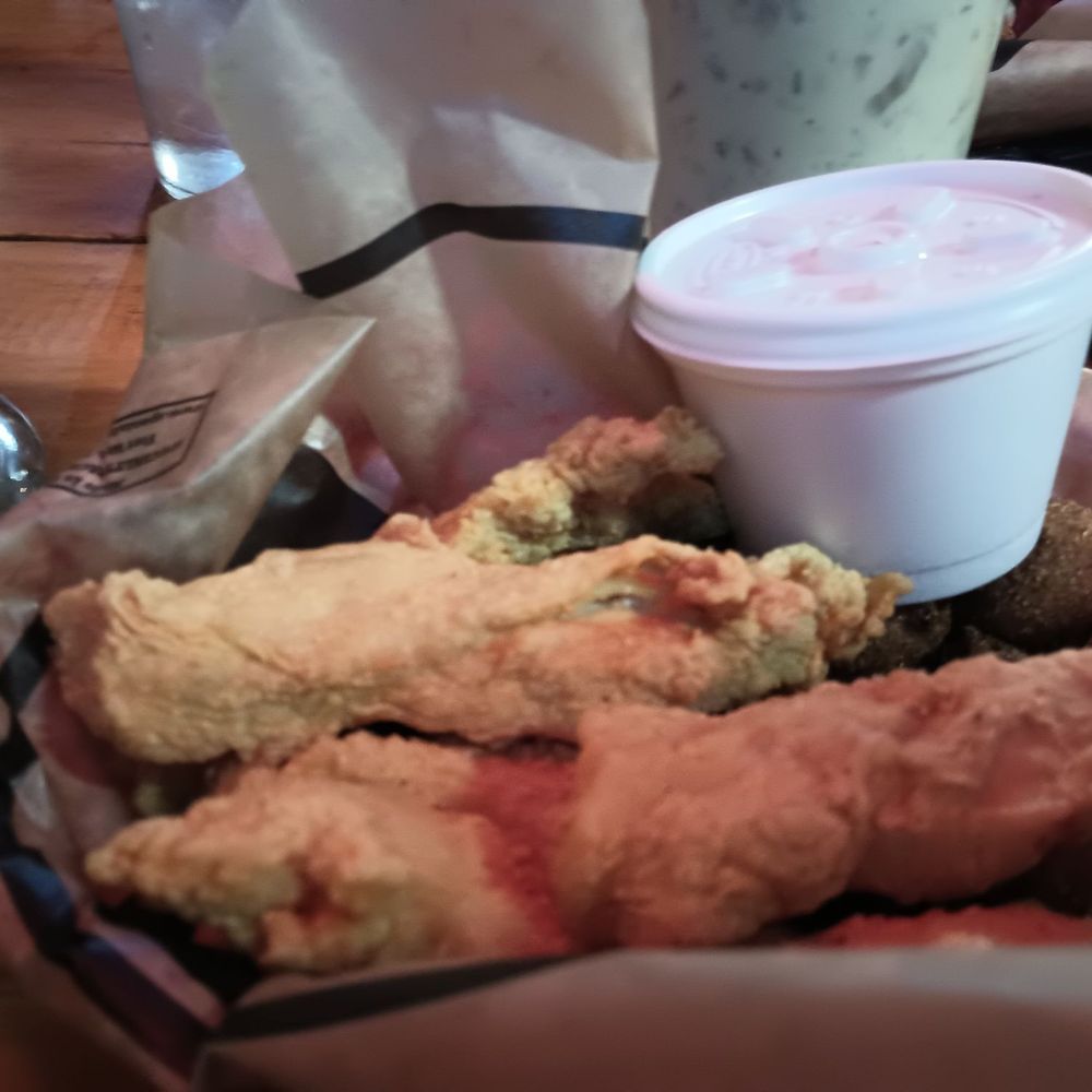 WaWa's Seafood Shack - Delish chicken strips with cream gravy - Seafood Near Me - Athens, Texas WaWa's Seafood Shack - Delish chicken strips with cream gravy - Seafood Near Me - Athens, Texas