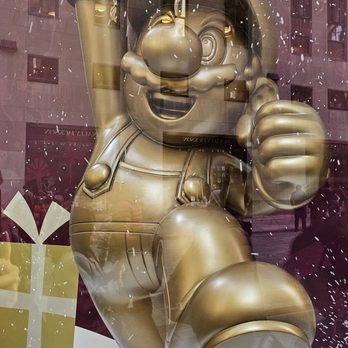 Nintendo NY - Outside Display Nov 2025 - Video Game Stores Near Me - New York, New York