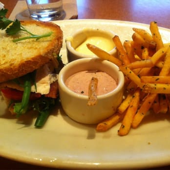 Cafe Bistro at Nordstrom - Bistro club with fries and delectable kalamata olive aioli! Love the hericot vert - New American Near Me - Atlanta, Georgia