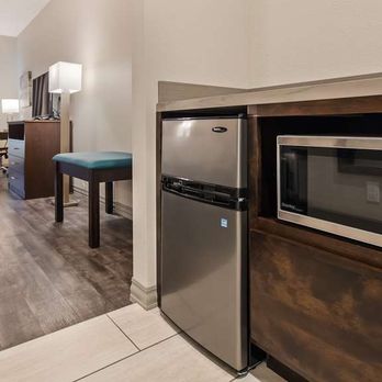 Best Western Plus Saint Peter - Guest Room - Hotels Near Me - Saint Peter, Minnesota Best Western Plus Saint Peter - Guest Room - Hotels Near Me - Saint Peter, Minnesota