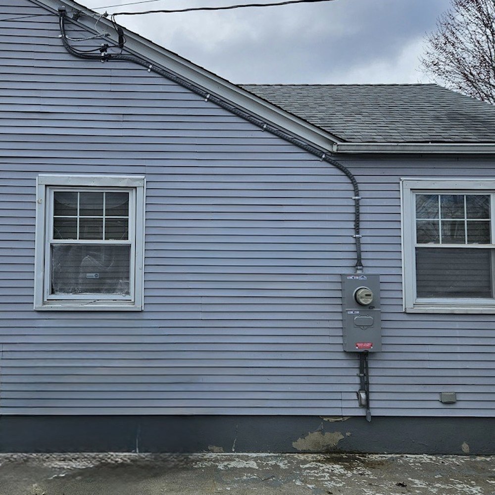 Home Service Electrical - Electricians Near Me - Ludlow, Massachusetts