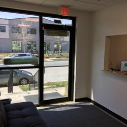 Greentec EV & Hybrid Batteries - Waiting Room