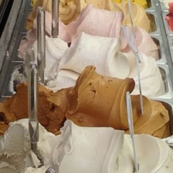 Bacio Di Latte - Bacio di Latte - gelato puro - Award winning Italian gelato produced daily on the premises