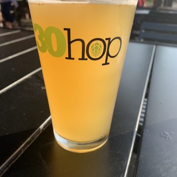 30hop - Bikini bottom pineapple wheat beer - Beer Bar Near Me - Cedar Rapids, Iowa 30hop - Bikini bottom pineapple wheat beer - Beer Bar Near Me - Cedar Rapids, Iowa