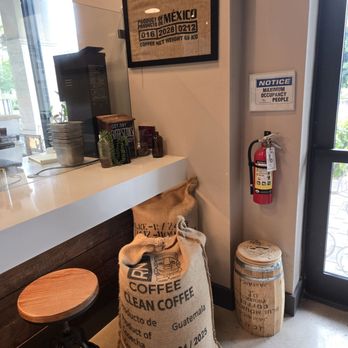 Cubico Coffee - Coffee Roasteries Near Me - Davie, Florida