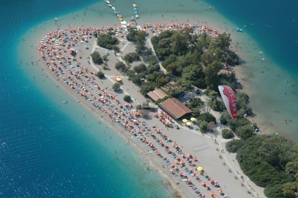 Ölüdeniz Beach by null