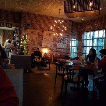 Whiskey Cake Kitchen & Bar - New American Near Me - Katy, Texas
