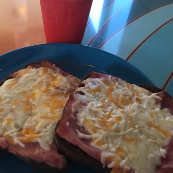 Talk Kaimuki - Hot pastrami and a strawberry Italian soda - Coffee & Tea Near Me - Honolulu, Hawaii Talk Kaimuki - Hot pastrami and a strawberry Italian soda - Coffee & Tea Near Me - Honolulu, Hawaii