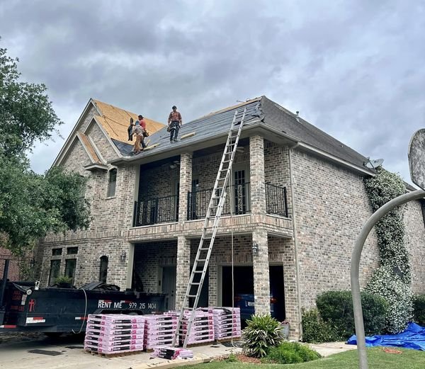 Slide of San Miguel Roofing