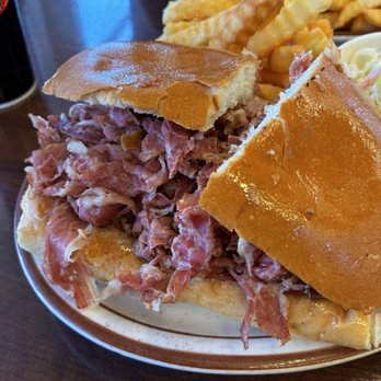 Johnnie's Pastrami Restaurant - Johnnie's Deluxe Pastrami Plate - American Near Me - Culver City, California Johnnie's Pastrami Restaurant - Johnnie's Deluxe Pastrami Plate - American Near Me - Culver City, California