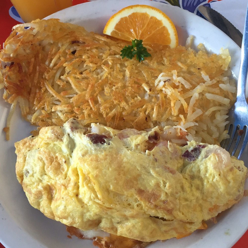 Beach Break Cafe - Awesome omelette with hash browns - Breakfast & Brunch Near Me - Oceanside, California Beach Break Cafe - Awesome omelette with hash browns - Breakfast & Brunch Near Me - Oceanside, California