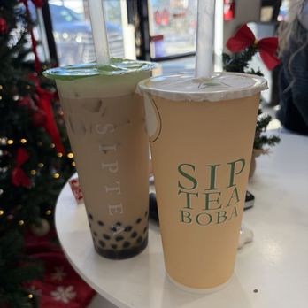 Sip Tea Boba - Classic Milk Tea and Mango Yakurt with mango star jelly - Bubble Tea Near Me - Pinellas Park, Florida