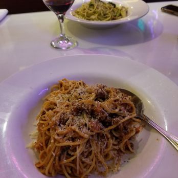 Roxanne Cafe - Pasta boulougnaise - Italian Near Me - San Francisco, California Roxanne Cafe - Pasta boulougnaise - Italian Near Me - San Francisco, California