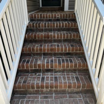 9-1-1 Pressure Washing Co - Stairs after - Pressure Washers Near Me 9-1-1 Pressure Washing Co - Stairs after - Pressure Washers Near Me