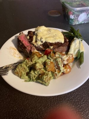 Skeetas Restaurant Bar & Cafe by null