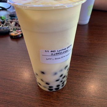 QQ Teahouse - Lychee Passionfruit Smoothie, 50% sweet, boba - Taiwanese Near Me - Plano, Texas QQ Teahouse - Lychee Passionfruit Smoothie, 50% sweet, boba - Taiwanese Near Me - Plano, Texas