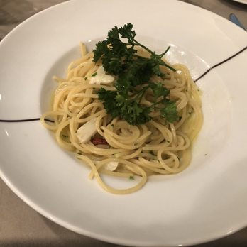 Paper Moon - Seafood Near Me - Milan, Michigan