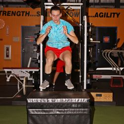 Elite Sports Performance & Physical Therapy - Elite's athlete training programs help to improve athletes' strength and explosive power.