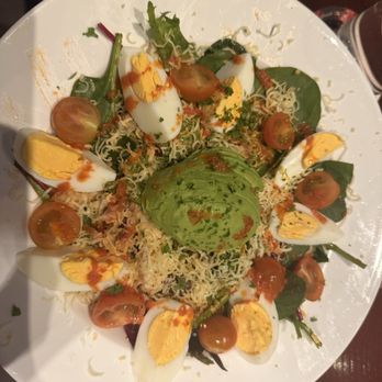 Brannigans - Cobb Salad - Pubs Near Me - Dublin, D