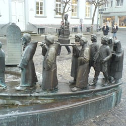 Die Wallfahrt  des Brunnens