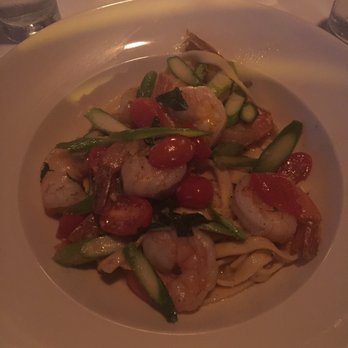 Rosebud on Rush - Seafood Pasta special with shrimp, crab, tomato, asparagus in a white wine sauce Mwah! - Italian Near Me - Chicago, Illinois Rosebud on Rush - Seafood Pasta special with shrimp, crab, tomato, asparagus in a white wine sauce Mwah! - Italian Near Me - Chicago, Illinois