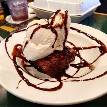 Gator's Dockside - Highland City - Birthday dessert! - Salad Near Me - Lakeland, Florida