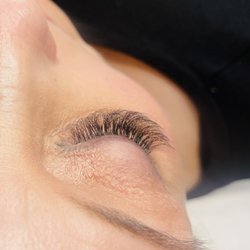 Serenity Massage and Skin Care - Hybrid lashes!