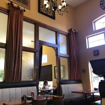Romanelli's Garden Cafe - Very comfortable - Italian Near Me - Galloway, New Jersey