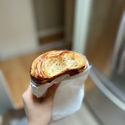 Hahdough - pretzel croissant