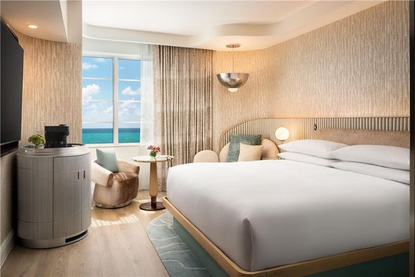 Andaz Miami Beach, by Hyatt by null