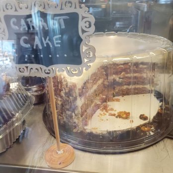 Robin Simmons Bakery - Desserts Near Me - Virginia Beach, Virginia Robin Simmons Bakery - Desserts Near Me - Virginia Beach, Virginia