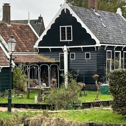 Zaan Tours
