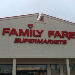 Family Fare Supermarket - Famiy Fare Supermarket in Marshall MI