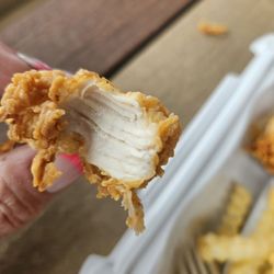 Raising Cane's Chicken Fingers - Chicken tenders