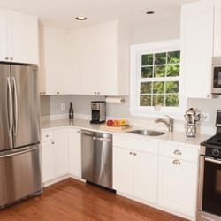 DdA Home Remodel - We connected a kitchen with a dining room with an island in the middle.