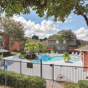 The Farrington - Apartments Near Me - Spring, Texas